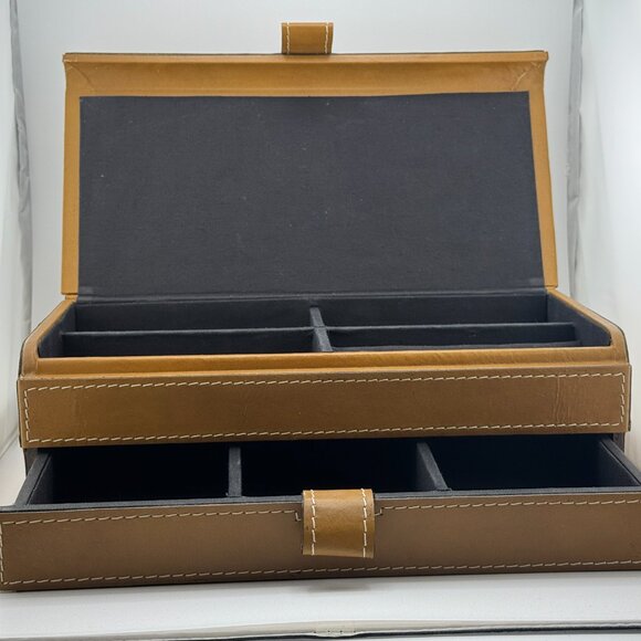 Pottery Barn Beckett Leather Valet – Brand New in Box! 🎁✨ - Picture 5 of 12